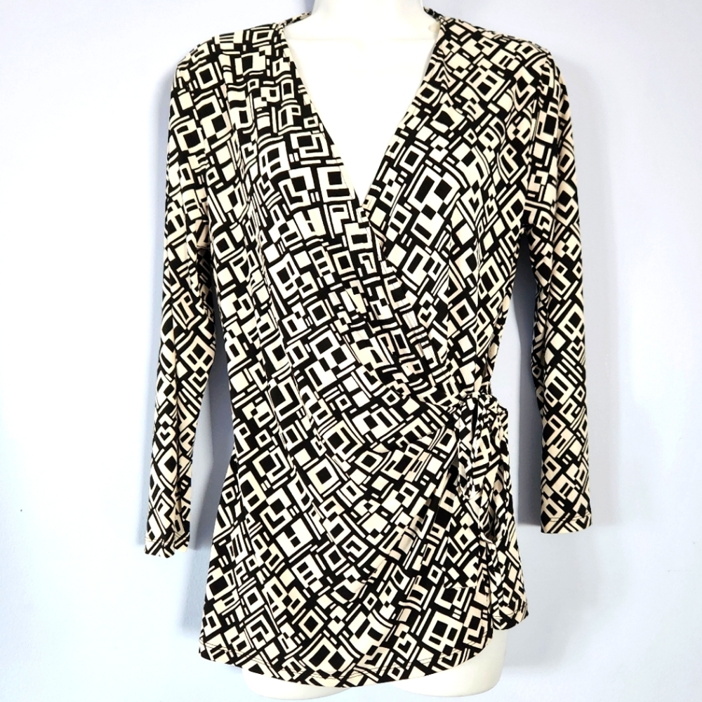 Anne Klein Geometric Blouse
